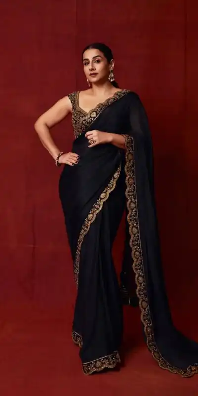 BT 430 Black in Chinno Silk Designer Work Saree . Wedding, Party, Festive, Events, Now at just ₹1749. Delivery 4-6 Working Days. Shop now. | Bollywood Sarees, Creative Sarees, Designer Sarees, Embroidered Sarees, Ethnic Saree, Modern Digital sarees, Party Wear Sarees, Sarees