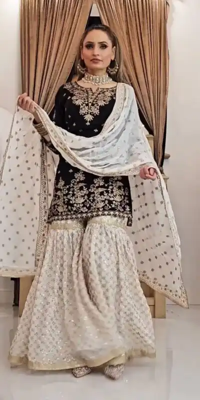 VLM 264 Black in Fox Georgette Embroidery Work & Lace Work Salwar Suit . Best Price ₹2399. Delivery 4-6 Working Days. Shop now. | Designer Suits, Jump Suits, Tops & Bottoms, Track Suits, Trendy Wear, Casual Suits, Creative suits, Palazzo Suits, Party Wear Suits, Patiala Suits, Salwar suit, Straight Suits