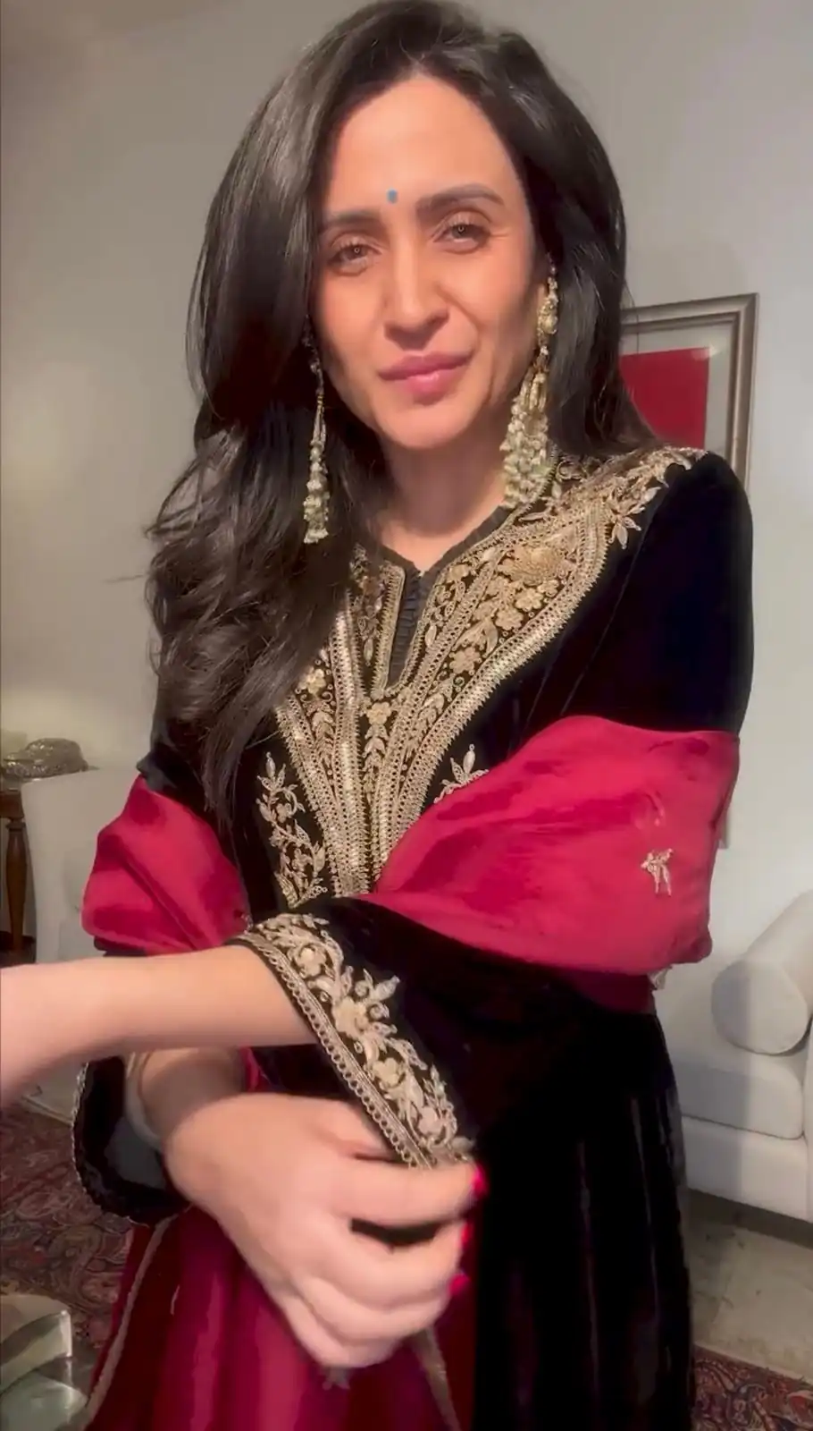 SRK 5216 Black in Viscose Velvet Embroidery Work & Lace Work Salwar Suit . Special Price ₹1899. Delivery 4-6 Working Days. Shop now. | Bollywood Lehenga, Creative Lehenga, Designer Lehenga, Embroidered Lehenga, Lehenga, Party Wear Lehenga