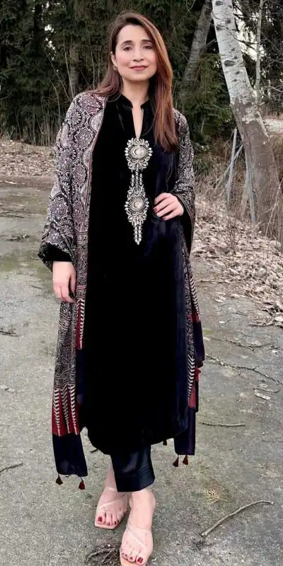 LG 2026 Navy Blue Velvet Salwar Suit with Embroidery Work. Introductory Price ₹1849. Delivery 4-6 Working Days. Shop now. | Designer Suits, Jump Suits, Tops & Bottoms, Track Suits, Trendy Wear, Casual Suits, Creative suits, Palazzo Suits, Party Wear Suits, Patiala Suits, Salwar suit, Straight Suits