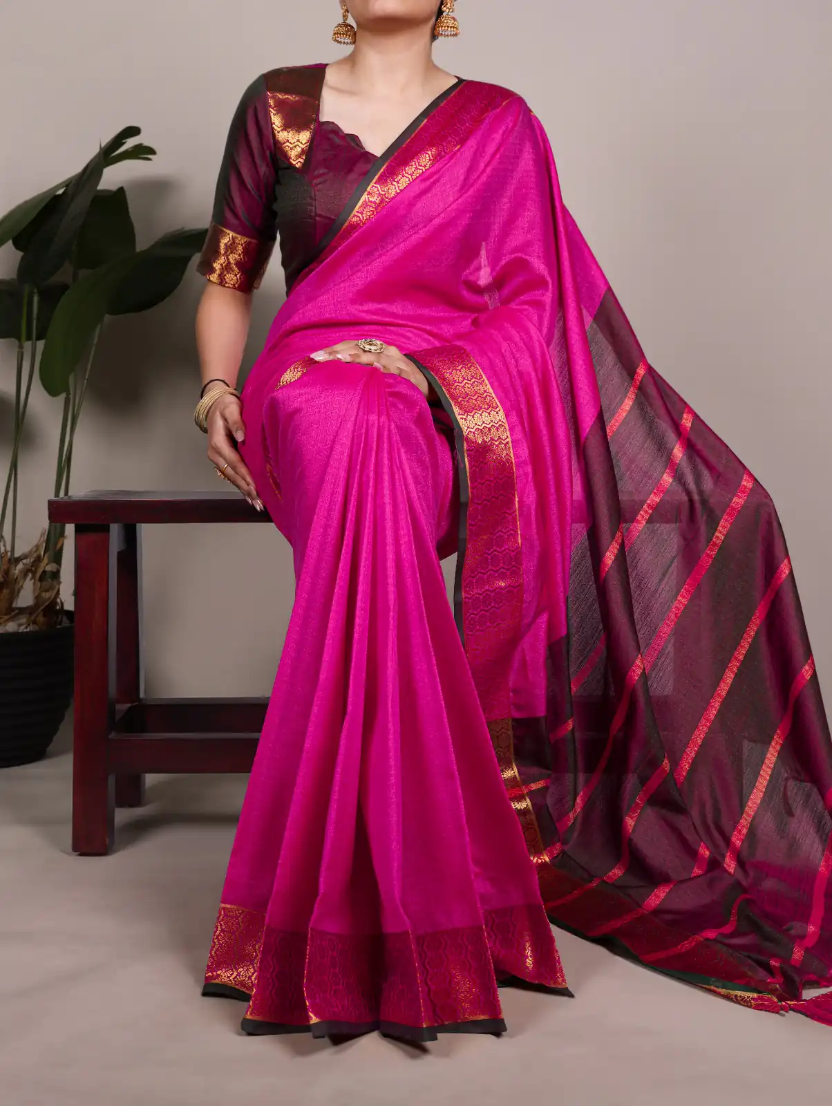 YNF 7408 Pink Color Poly Cotton Saree With Zari Work. Wedding, Party, Festive, Events, Affordable Price ₹1399. Delivery 4-6 Working Days. Shop now. | Bollywood Sarees, Creative Sarees, Designer Sarees, Embroidered Sarees, Ethnic Saree, Modern Digital sarees, Party Wear Sarees, Sarees