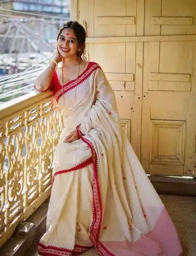 KP 5074 White Color Soft Lilan Slab Weaving Work Saree Casual, Party Wear, Wedding, Events Etc. Expected Delivery 4-6 Working Days @1449/- | Bollywood Sarees, Creative Sarees, Designer Sarees, Embroidered Sarees, Ethnic Saree, Modern Digital sarees, Party Wear Sarees, Sarees