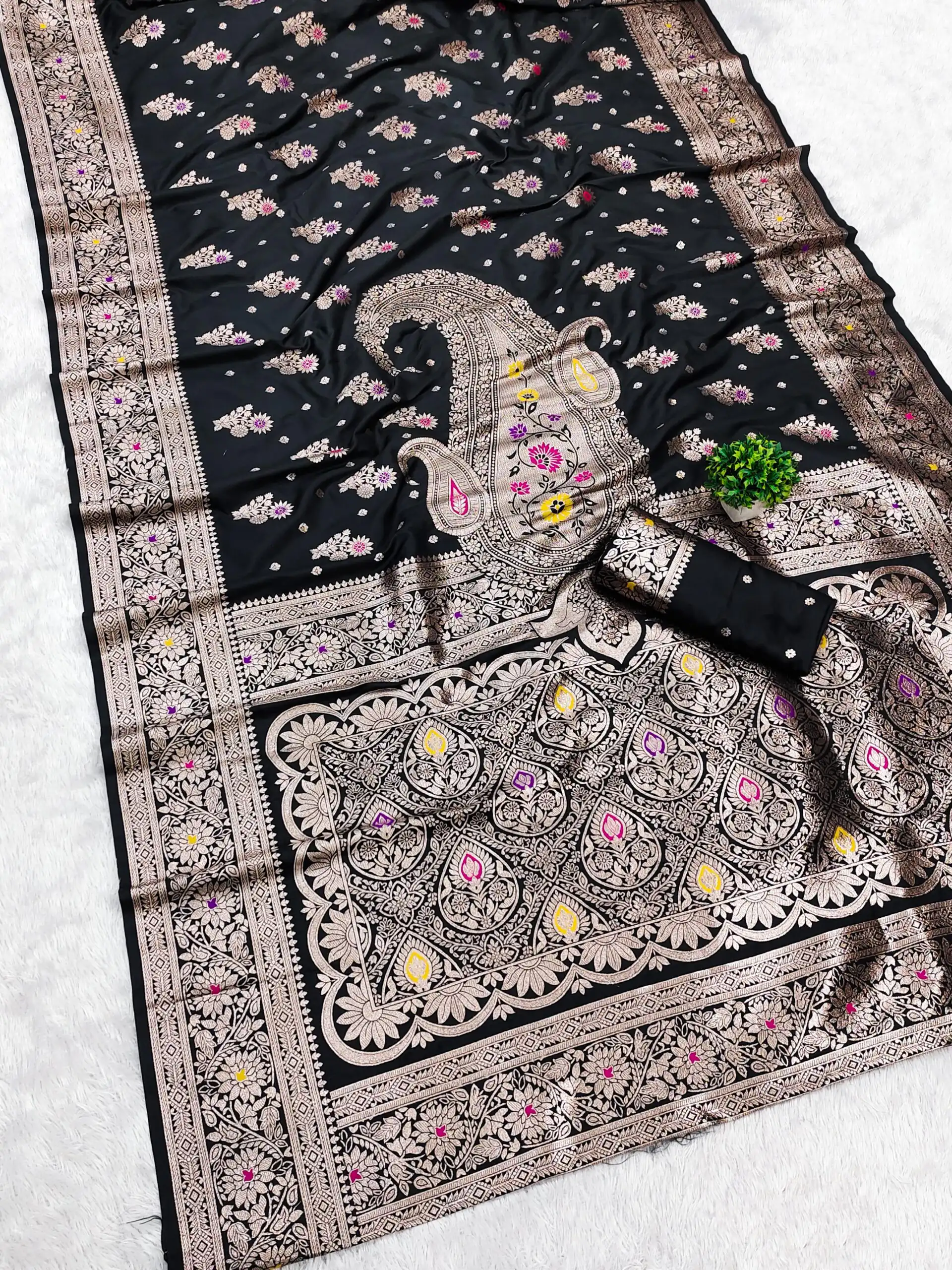 MB 3279 Black Soft Banarasi Silk Saree with Lace Work & Zari Work. Festive Deal ₹1899. Delivery 4-6 Working Days. Shop now. | Bollywood Sarees, Creative Sarees, Designer Sarees, Embroidered Sarees, Ethnic Saree, Modern Digital sarees, Party Wear Sarees, Sarees