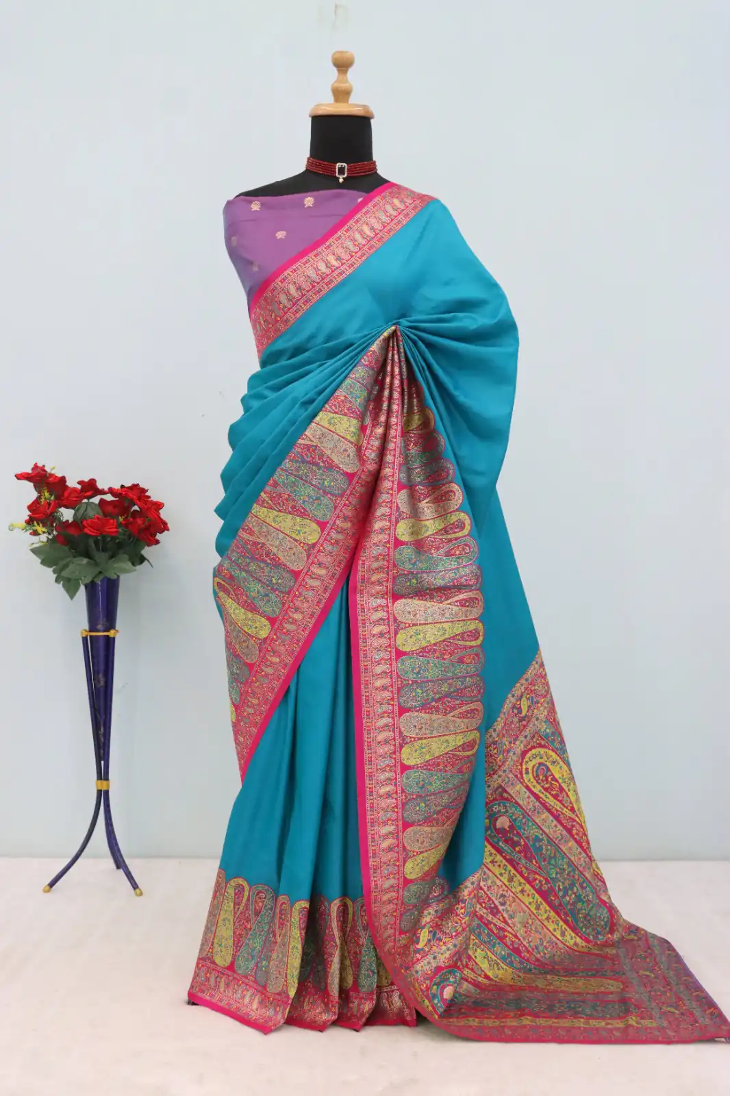 MB 66 Blue in Color Paithani Silk Lace Border & Lace Work Saree . Special Price ₹2399. Delivery 4-6 Working Days. Shop now. | Bollywood Sarees, Creative Sarees, Designer Sarees, Embroidered Sarees, Ethnic Saree, Modern Digital sarees, Party Wear Sarees, Sarees