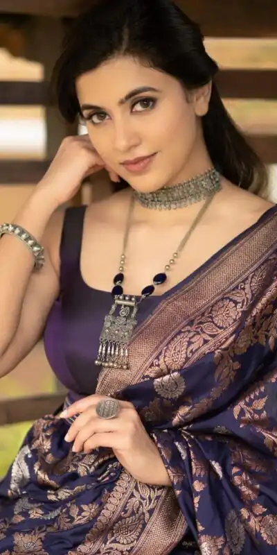 KPR 192 Blue Soft Lichi Silk Saree with Lace Border & Lace Work. Affordable Price ₹1449. Delivery 4-6 Working Days. Shop now. | Bollywood Sarees, Creative Sarees, Designer Sarees, Embroidered Sarees, Ethnic Saree, Modern Digital sarees, Party Wear Sarees, Sarees