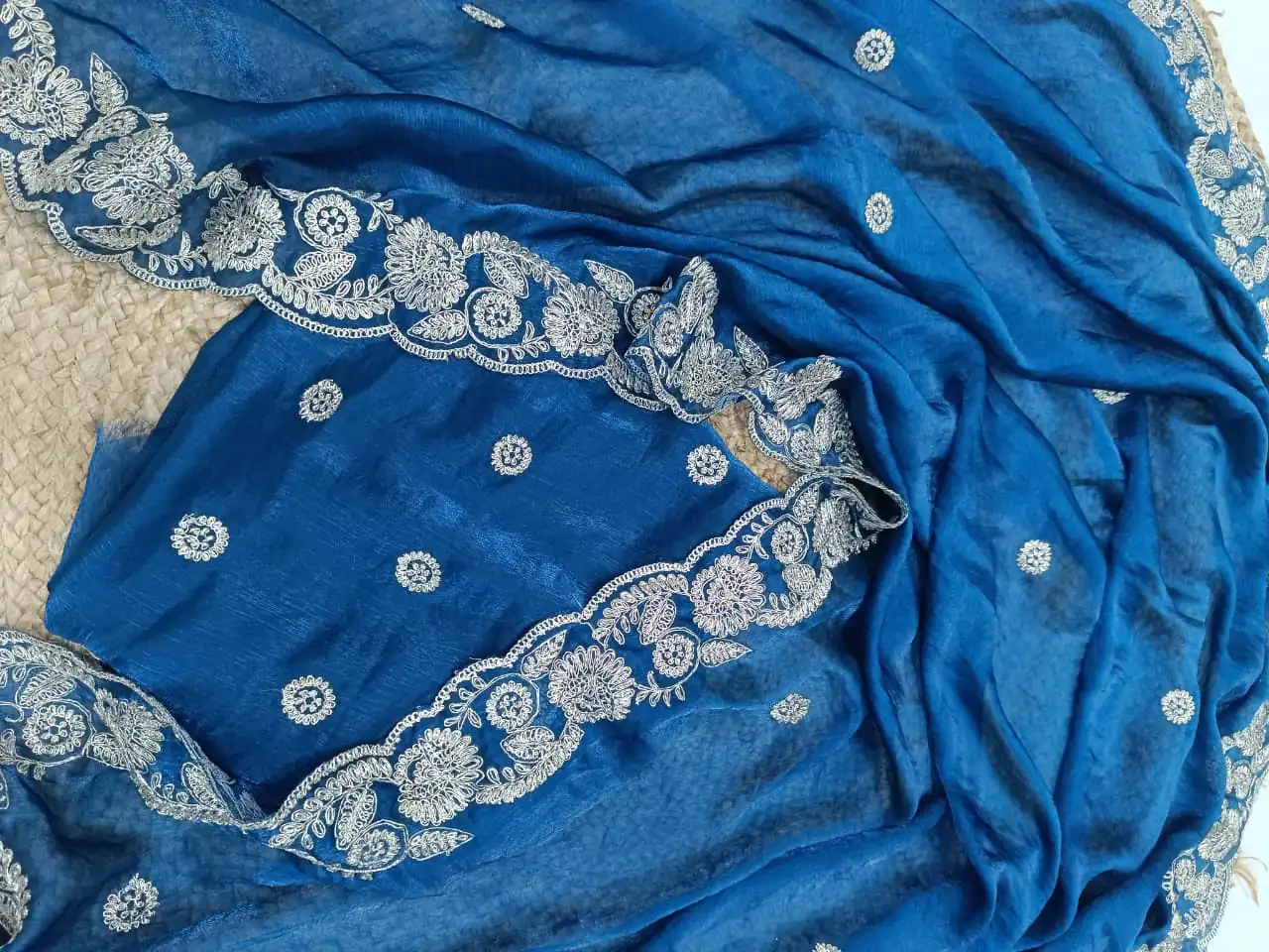JR 655 Blue Space Silk Saree Perfect for Wedding, Party, Pooja, Makar Sankranti, Temple Visit – . Affordable Price ₹1999. Delivery 4-6 Working Days | Bollywood Sarees, Creative Sarees, Designer Sarees, Embroidered Sarees, Ethnic Saree, Modern Digital sarees, Party Wear Sarees, Sarees