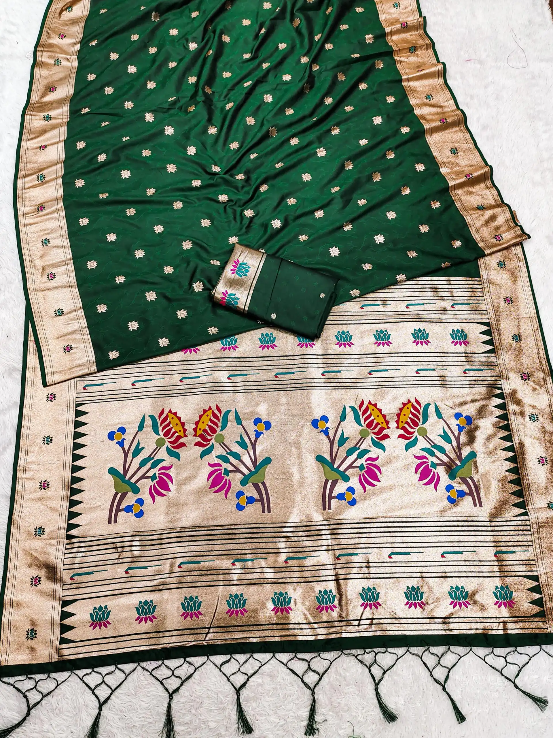 MB 2 Dark Green Paithani Silk Saree with Lace Work & Zari Work. Introductory Price ₹2049. Delivery 4-6 Working Days. Shop now. | Bollywood Sarees, Creative Sarees, Designer Sarees, Embroidered Sarees, Ethnic Saree, Modern Digital sarees, Party Wear Sarees, Sarees