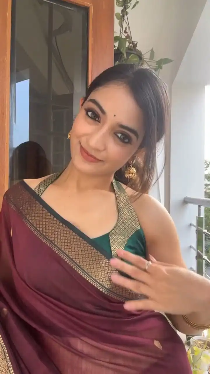 KP 6059 Maroon Soft Lichi Silk Saree with Lace Border & Lace Work. Affordable Price ₹1449. Delivery 4-6 Working Days. Shop now. | Bollywood Sarees, Creative Sarees, Designer Sarees, Embroidered Sarees, Ethnic Saree, Modern Digital sarees, Party Wear Sarees, Sarees