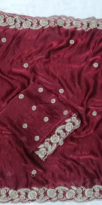 JR 655 Maroon Space Silk Saree Perfect for Wedding, Party, Pooja, Makar Sankranti, Temple Visit – . Affordable Price ₹1999. Delivery 4-6 Working Days | Bollywood Sarees, Creative Sarees, Designer Sarees, Embroidered Sarees, Ethnic Saree, Modern Digital sarees, Party Wear Sarees, Sarees