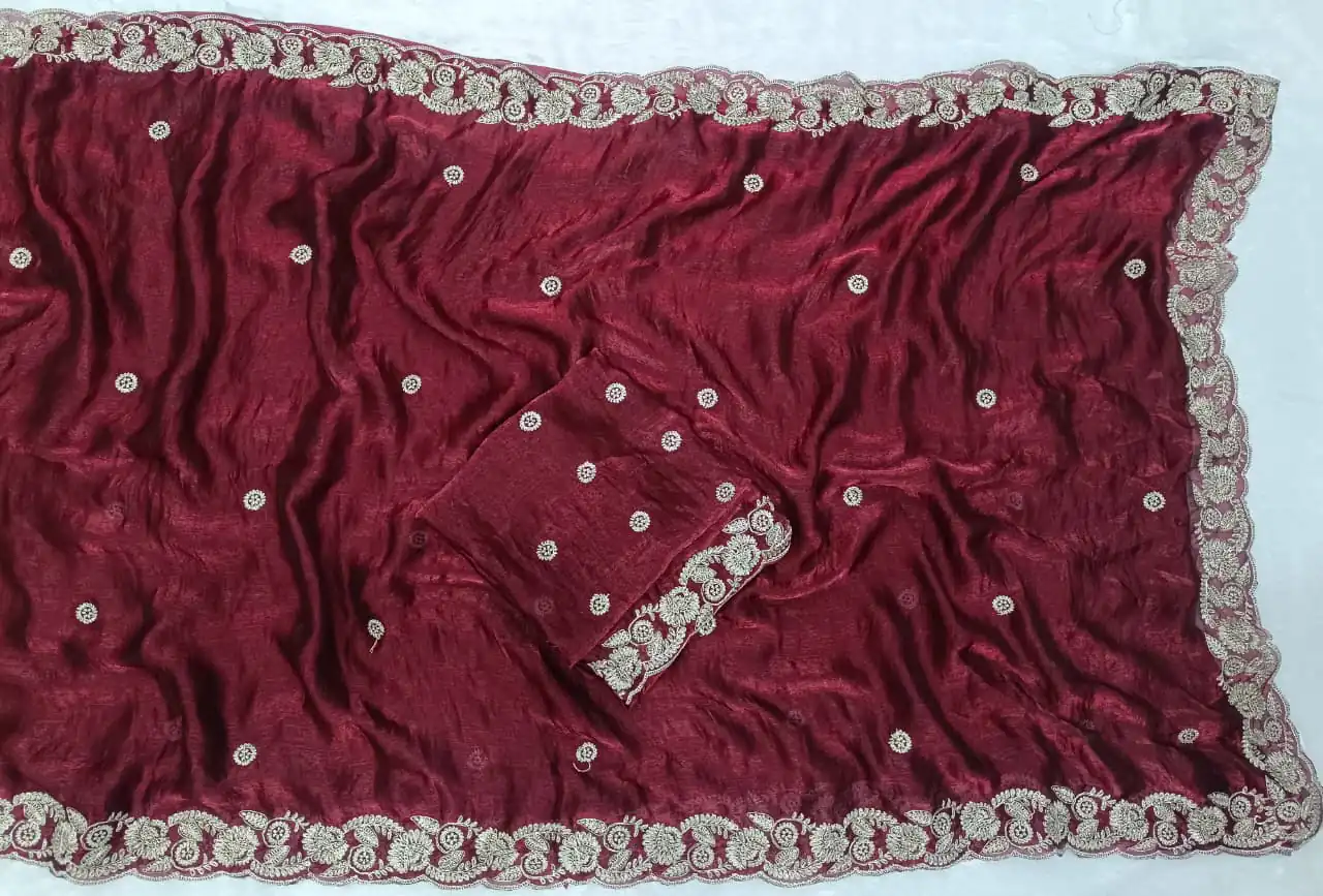 JR 655 Maroon Space Silk Saree Perfect for Wedding, Party, Pooja, Makar Sankranti, Temple Visit – . Affordable Price ₹1999. Delivery 4-6 Working Days | Bollywood Sarees, Creative Sarees, Designer Sarees, Embroidered Sarees, Ethnic Saree, Modern Digital sarees, Party Wear Sarees, Sarees