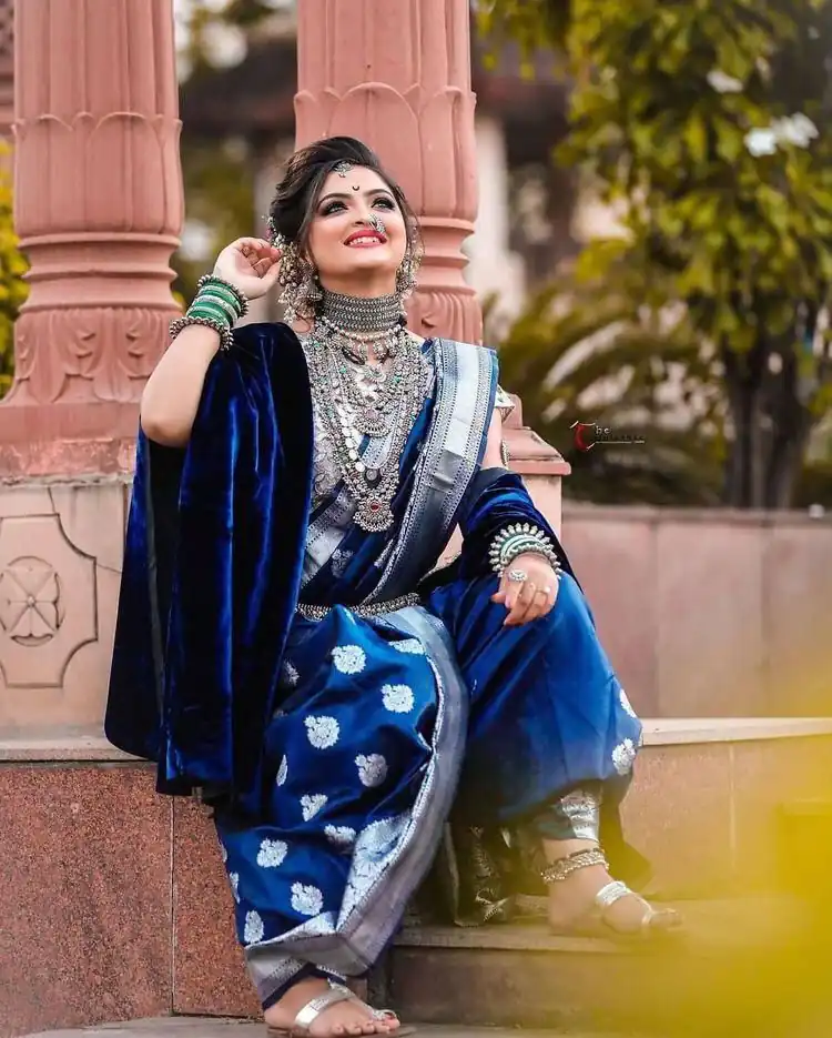 KPR 095 Navy Blue Soft Lichi Silk Saree with Lace Border & Lace Work. Affordable Price ₹1399. Delivery 4-6 Working Days. Shop now. | Bollywood Sarees, Creative Sarees, Designer Sarees, Embroidered Sarees, Ethnic Saree, Modern Digital sarees, Party Wear Sarees, Sarees