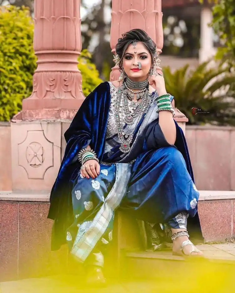 KPR 095 Navy Blue Soft Lichi Silk Saree with Lace Border & Lace Work. Affordable Price ₹1399. Delivery 4-6 Working Days. Shop now. | Bollywood Sarees, Creative Sarees, Designer Sarees, Embroidered Sarees, Ethnic Saree, Modern Digital sarees, Party Wear Sarees, Sarees