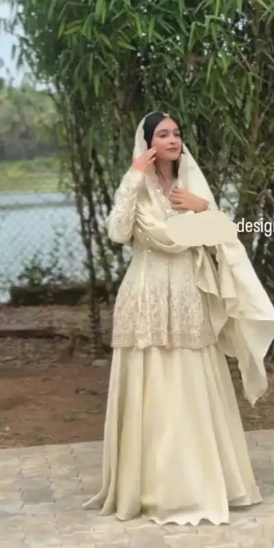 VLM 309 Off White Chinon Silk Salwar Suit with Embroidery Work & Lace Work. Get it for ₹2399. Delivery 4-6 Working Days. Shop now. | Designer Suits, Jump Suits, Tops & Bottoms, Track Suits, Trendy Wear, Casual Suits, Creative suits, Palazzo Suits, Party Wear Suits, Patiala Suits, Salwar suit, Straight Suits