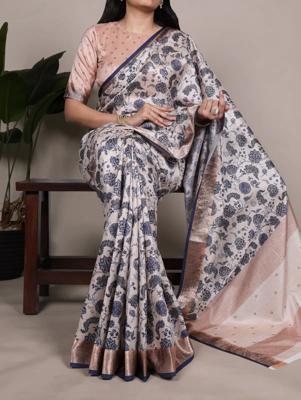 YNF 7055 Off White in Tasar Silk With Viscose Border Lace Work & Lace Border Saree. Exclusive Offer ₹1699. Delivery 4-6 Working Days. Shop now. | Bollywood Sarees, Creative Sarees, Designer Sarees, Embroidered Sarees, Ethnic Saree, Modern Digital sarees, Party Wear Sarees, Sarees