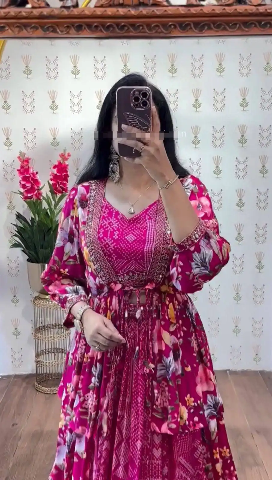 PC 534 Pink Chinon Lehenga Choli with Thread Embroidery & Embroidery Work. Festive Deal ₹2449. Delivery 4-6 Working Days. Shop now. | Bollywood Lehenga, Creative Lehenga, Designer Lehenga, Embroidered Lehenga, Lehenga, Party Wear Lehenga