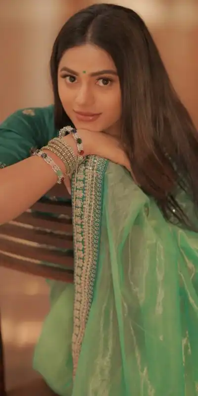 JR 657 Pista with Sequins Work & Embroidery Work Twill Net Saree . Exclusive Offer ₹1599. Delivery 4-6 Working Days. Shop now. | Bollywood Sarees, Creative Sarees, Designer Sarees, Embroidered Sarees, Ethnic Saree, Modern Digital sarees, Party Wear Sarees, Sarees