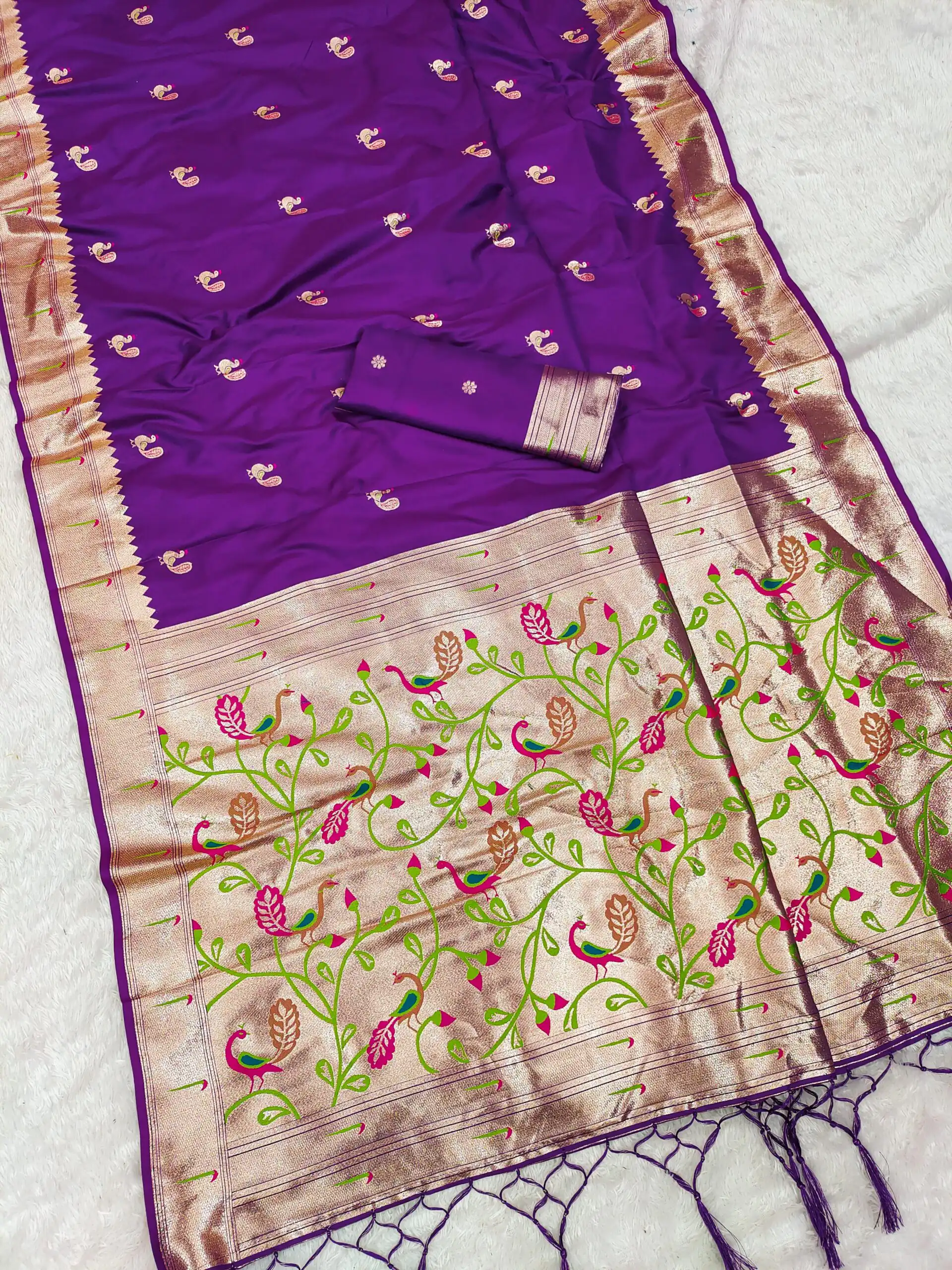 MB 389 Purple Soft Paithani Silk Saree with Lace Work & Zari Work. Affordable Price ₹2049. Delivery 4-6 Working Days. Shop now. | Bollywood Sarees, Creative Sarees, Designer Sarees, Embroidered Sarees, Ethnic Saree, Modern Digital sarees, Party Wear Sarees, Sarees