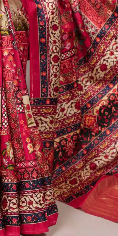 YNF 7801 Red Gaji Silk Saree with Patola Print. Wedding, Party, Festive, Events, Best Price ₹2999. Delivery 4-6 Working Days. Shop now. | Bollywood Sarees, Creative Sarees, Designer Sarees, Embroidered Sarees, Ethnic Saree, Modern Digital sarees, Party Wear Sarees, Sarees