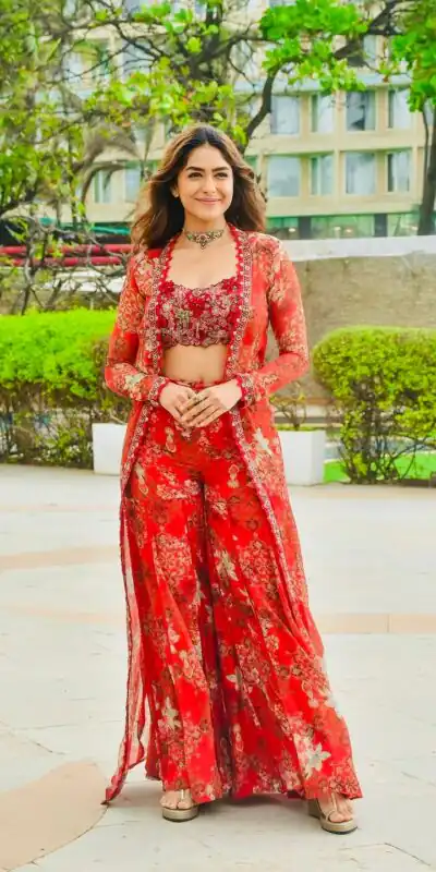 KD 1520 Red Elegant Tubby Silk Salwar Suit with Digital Print & Embroidery Work. Introductory Price ₹2099. Delivery 4-6 Working Days. Shop now. | Jump Suits, Tops & Bottoms, Track Suits, Trendy Wear, Casual Suits, Creative suits, Designer Suits, Palazzo Suits, Party Wear Suits, Patiala Suits, Salwar suit, Straight Suits