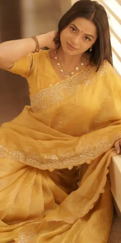 JR 642 Yellow Soft gold crush Saree Perfect for Wedding, Party, Diwali, Pongal, Baisakhi – . Now at just ₹1999. Delivery 4-6 Working Days. Shop now. | Bollywood Sarees, Creative Sarees, Designer Sarees, Embroidered Sarees, Ethnic Saree, Modern Digital sarees, Party Wear Sarees, Sarees