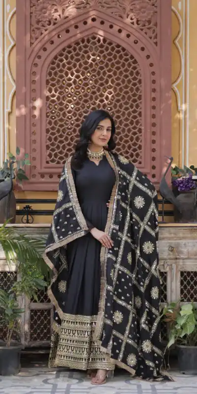 KA 1139 Black Star Georgette Gown Perfect for Wedding, Party, Onam, Mehendi, Traditional Day – . Affordable Price ₹3149. Delivery 4-6 Working Days. | Bollywood Gowns, Creative Gowns, Designer Gowns, Embroidered Gowns, Gowns, Party Wear Gowns