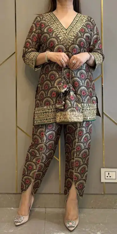 ST 1124 Brown in Mul Cotton Lace Work & Embroidery Work Salwar Suit . Special Price ₹1849. Delivery 4-6 Working Days. Shop now. | Jump Suits, Straight Suits, Casual Suits, Creative suits, Designer Suits, Palazzo Suits, Party Wear Suits, Patiala Suits, Salwar suit