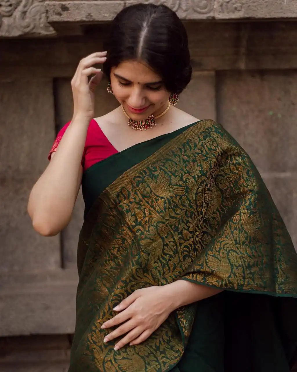 KPR 070 Green Color Soft Lichi Silk Saree with Lace Border & Lace Work. Best Price ₹1349. Delivery 4-6 Working Days. Shop now. | Bollywood Sarees, Creative Sarees, Designer Sarees, Embroidered Sarees, Ethnic Saree, Modern Digital sarees, Party Wear Sarees, Sarees