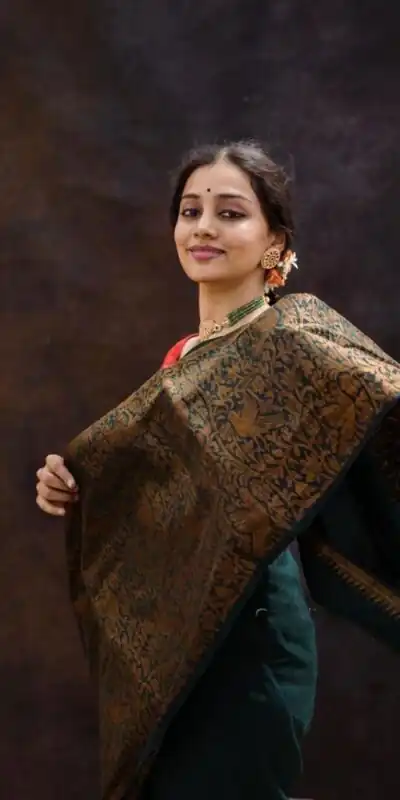 KPR 070 Green Color Soft Lichi Silk Saree with Lace Border & Lace Work. Best Price ₹1349. Delivery 4-6 Working Days. Shop now. | Bollywood Sarees, Creative Sarees, Designer Sarees, Embroidered Sarees, Ethnic Saree, Modern Digital sarees, Party Wear Sarees, Sarees