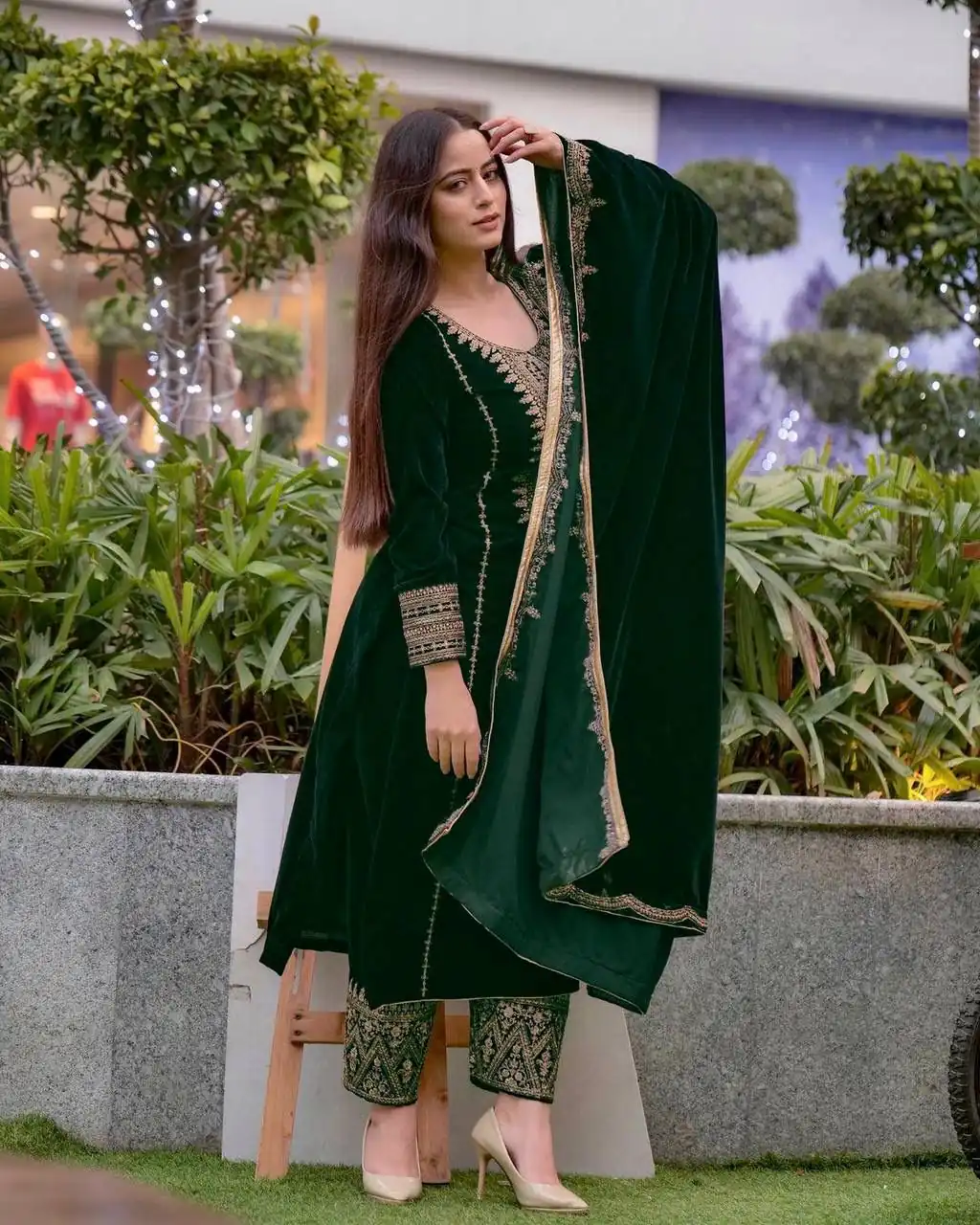 AD 089 Green Viscose Velvet Salwar Suit with Embroidery Work. Affordable Price ₹1999. Delivery 4-6 Working Days. Shop now. | Jump Suits, Straight Suits, Casual Suits, Creative suits, Designer Suits, Palazzo Suits, Party Wear Suits, Patiala Suits, Salwar suit