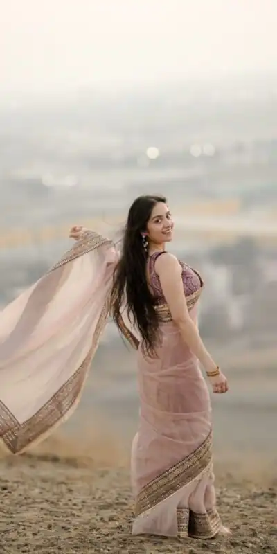 NC 5442 Lavender Soft Twil Net Saree. Perfect for Wedding, Party, Onam, Family Gatherings, Mehendi – Festive Deal ₹1899. Delivery 4-6 Working Days | Bollywood Sarees, Creative Sarees, Designer Sarees, Embroidered Sarees, Ethnic Saree, Modern Digital sarees, Party Wear Sarees, Sarees