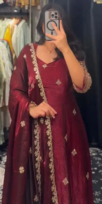 KD 1564 Maroon Fendy Silk Gown Perfect for Wedding, Party, Durga Puja, Festival Celebrations, Ganesh Chaturthi – . Best Price ₹2399. Delivery 4-6 Wor | Bollywood Gowns, Creative Gowns, Designer Gowns, Embroidered Gowns, Gowns, Party Wear Gowns