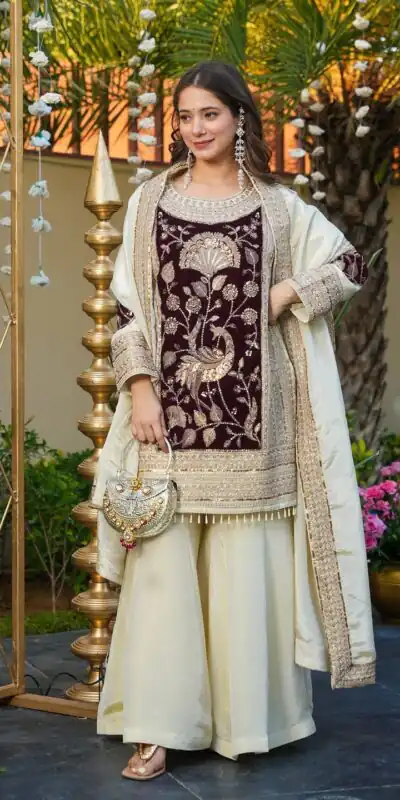 AD 221 Maroon in Glass Organza Silk. Lace Work & Embroidery Work Salwar Suit Affordable Price ₹2599. Delivery 4-6 Working Days. Shop now. | Jump Suits, Straight Suits, Casual Suits, Creative suits, Designer Suits, Palazzo Suits, Party Wear Suits, Patiala Suits, Salwar suit