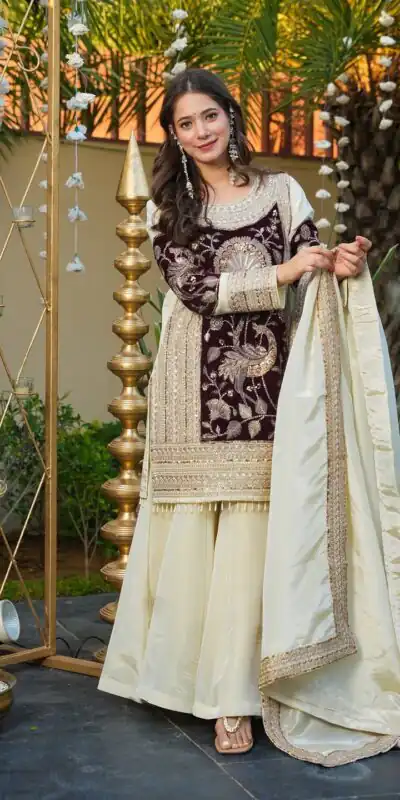 AD 221 Maroon in Glass Organza Silk. Lace Work & Embroidery Work Salwar Suit Affordable Price ₹2599. Delivery 4-6 Working Days. Shop now. | Jump Suits, Straight Suits, Casual Suits, Creative suits, Designer Suits, Palazzo Suits, Party Wear Suits, Patiala Suits, Salwar suit