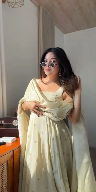 SRK 5325 Off White in Cosmos Embroidery Work & Lace Work Salwar Suit Gold. Available at ₹2099 only. Delivery 4-6 Working Days. Shop now. | Jump Suits, Straight Suits, Casual Suits, Creative suits, Designer Suits, Palazzo Suits, Party Wear Suits, Patiala Suits, Salwar suit