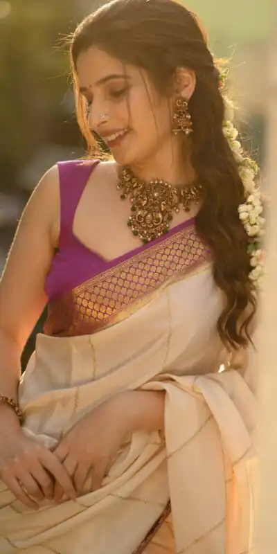 KPR 235 Off White Soft Lichi Silk Saree Perfect for Wedding, Party, Raksha Bandhan, Sangeet, Eid – . Get it for ₹1449. Delivery 4-6 Working Days. | Bollywood Sarees, Creative Sarees, Designer Sarees, Embroidered Sarees, Ethnic Saree, Modern Digital sarees, Party Wear Sarees, Sarees