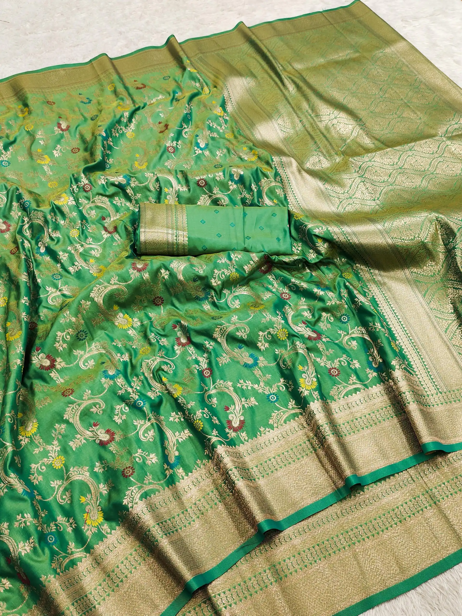 MB 548 Parrot Green Banarasi silk Saree with Zari Work & Lace Work. Wedding, Party, Festive, Now at just ₹1949. Delivery 4-6 Working Days. Shop now. | Bollywood Sarees, Creative Sarees, Designer Sarees, Embroidered Sarees, Ethnic Saree, Modern Digital sarees, Party Wear Sarees, Sarees