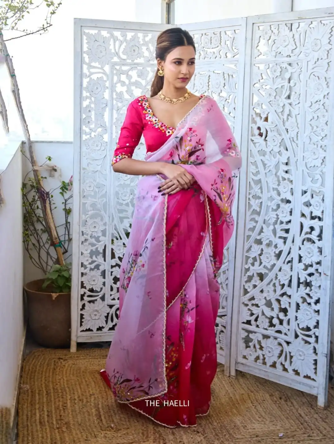 NC 5516 Pink oft Tebby Silk Saree. Perfect for Wedding, Party, Onam, Family Gatherings, Mehendi – Festive Deal ₹2499. Delivery 4-6 Working Days | Bollywood Sarees, Creative Sarees, Designer Sarees, Embroidered Sarees, Ethnic Saree, Modern Digital sarees, Party Wear Sarees, Sarees