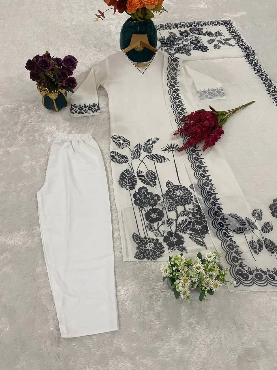 DC 101 White Georgette Salwar Suit Perfect for Wedding, Party, Traditional Day, Durga Puja, Reception – . Now at just ₹1649. Delivery 4-6 Working D | Jump Suits, Straight Suits, Casual Suits, Creative suits, Designer Suits, Palazzo Suits, Party Wear Suits, Patiala Suits, Salwar suit