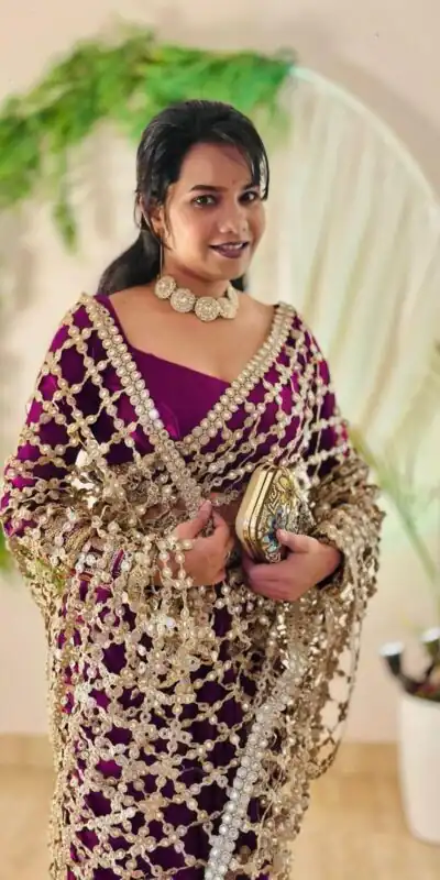 SRK 5322 Wine Fendy Silk Saree with Lace Work & Mirror Work. Wedding, Party, Festive, Events, Festive Deal ₹2499. Delivery 4-6 Working Days. Shop now. | Bollywood Sarees, Creative Sarees, Designer Sarees, Embroidered Sarees, Ethnic Saree, Modern Digital sarees, Party Wear Sarees, Sarees