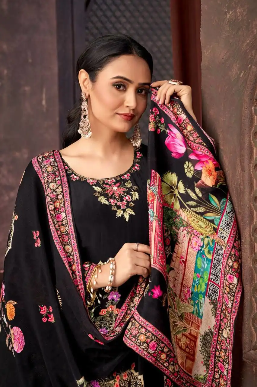 Classic Black Georgette Mirror Work Salwar Suit - Image 3