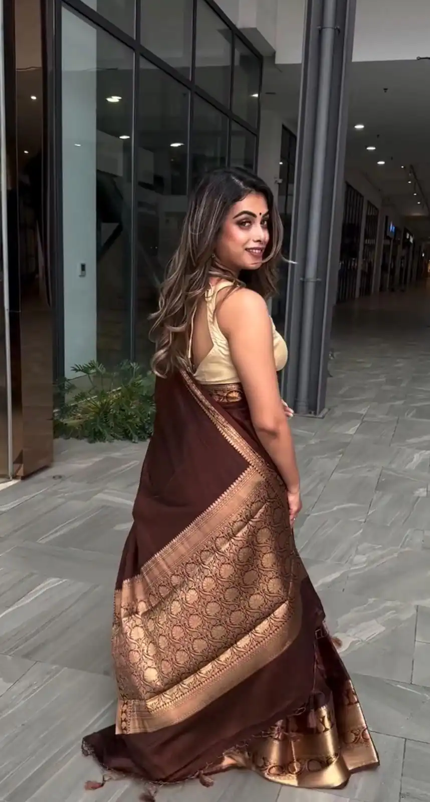 Classic Brown Lichi Silk Jacquard Work Saree - Image 3