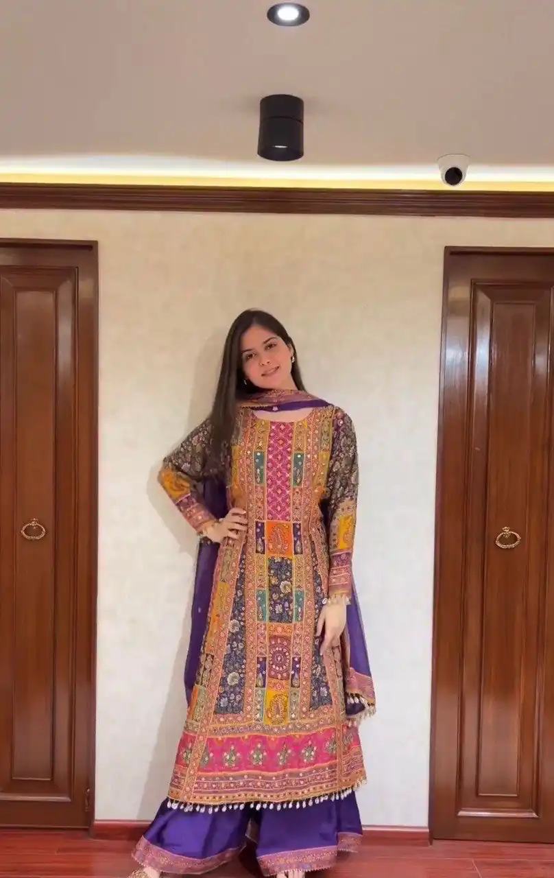 Classic Purple Georgette Mirror Digital Print Salwar Suit