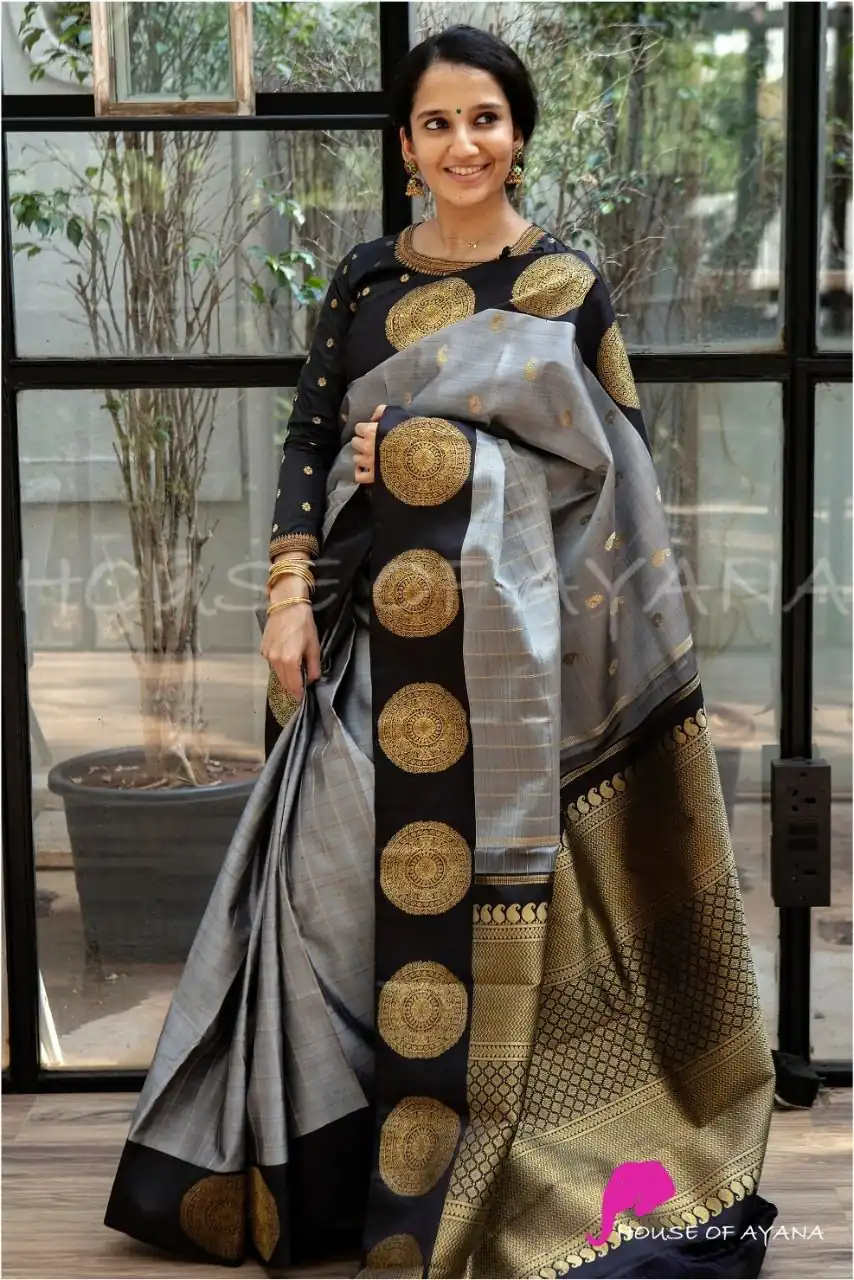 Grey Lichi Silk On All Over Border Saree