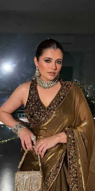 NC 5438 Brown Color Space Silk Saree with Embroidery Work & Zari Work. Best Price ₹2449. Delivery 4-6 Working Days. Shop now. | Bollywood Sarees, Creative Sarees, Designer Sarees, Embroidered Sarees, Ethnic Saree, Modern Digital sarees, Party Wear Sarees, Sarees