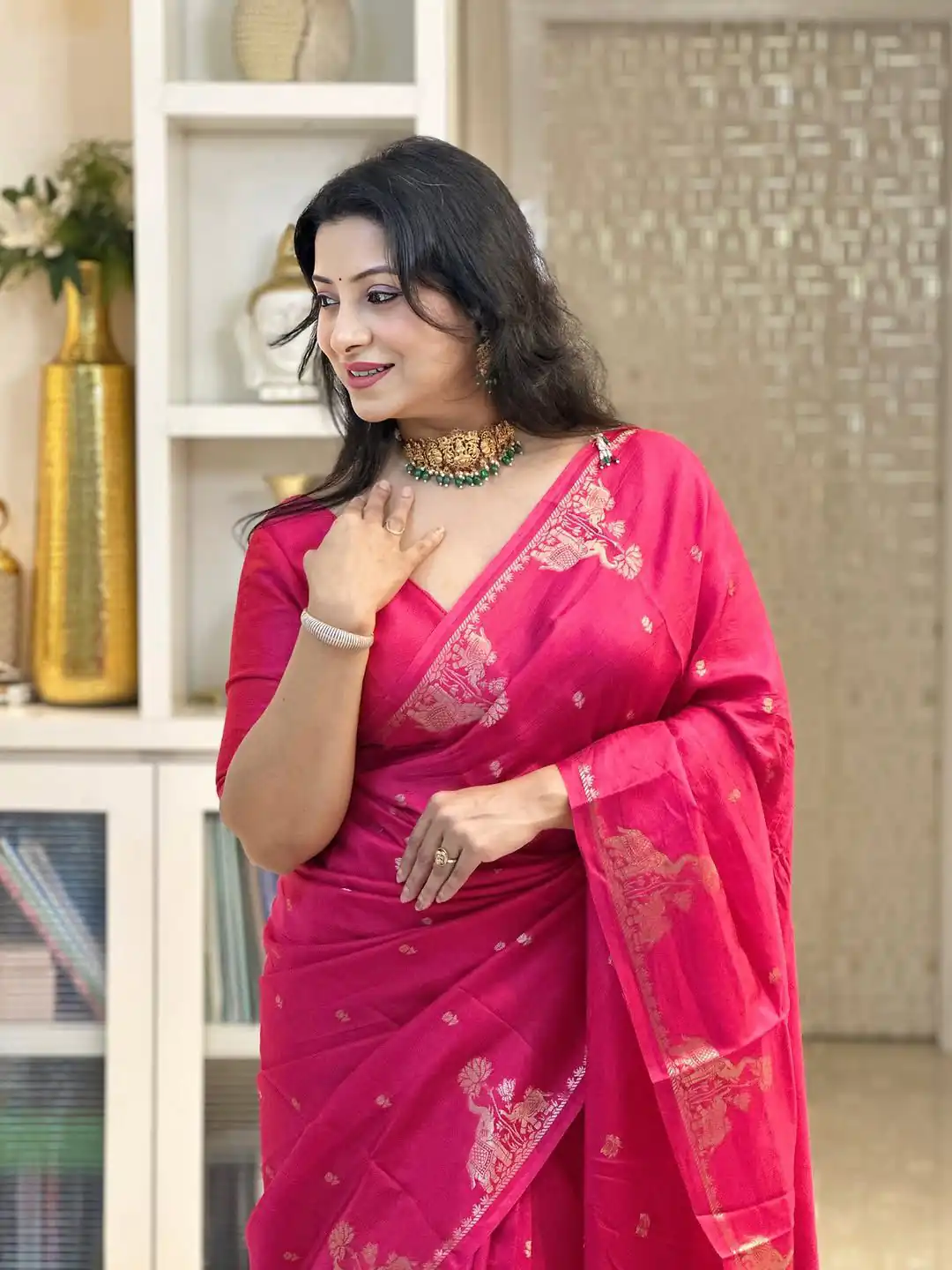 KP 6085 Red Pink Lichi Silk Saree with Lace Border & Lace Work. Special Price ₹1449. Delivery 4-6 Working Days. Shop now. | Bollywood Sarees, Creative Sarees, Designer Sarees, Embroidered Sarees, Ethnic Saree, Modern Digital sarees, Party Wear Sarees, Sarees