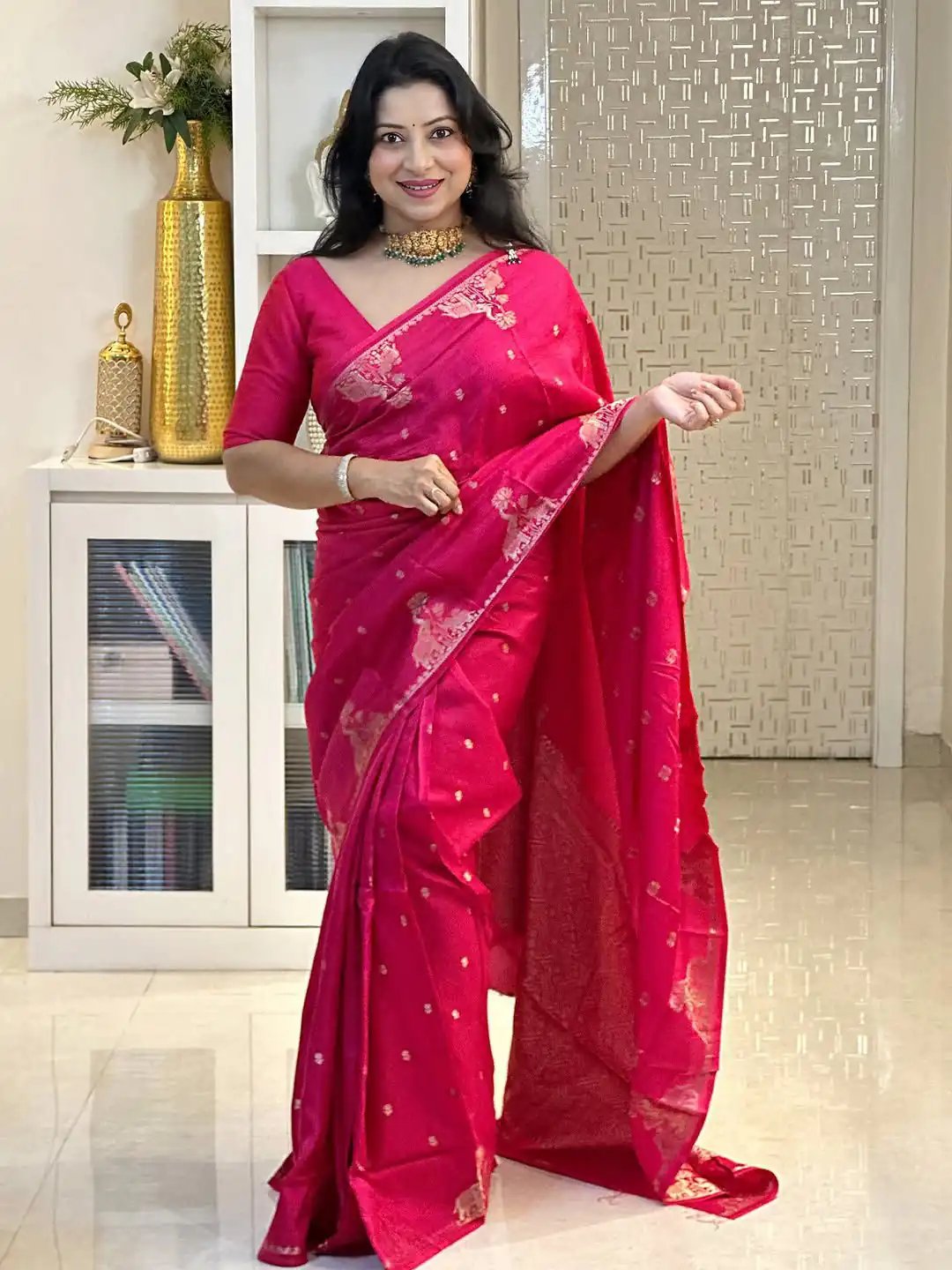 KP 6085 Red Pink Lichi Silk Saree with Lace Border & Lace Work. Special Price ₹1449. Delivery 4-6 Working Days. Shop now. | Bollywood Sarees, Creative Sarees, Designer Sarees, Embroidered Sarees, Ethnic Saree, Modern Digital sarees, Party Wear Sarees, Sarees
