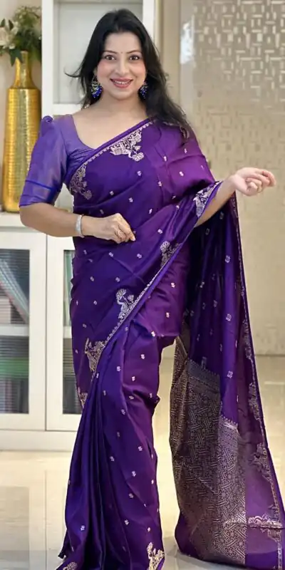 KP 6085 Purple Pink Lichi Silk Saree with Lace Border & Lace Work. Special Price ₹1449. Delivery 4-6 Working Days. Shop now. | Bollywood Sarees, Creative Sarees, Designer Sarees, Embroidered Sarees, Ethnic Saree, Modern Digital sarees, Party Wear Sarees, Sarees