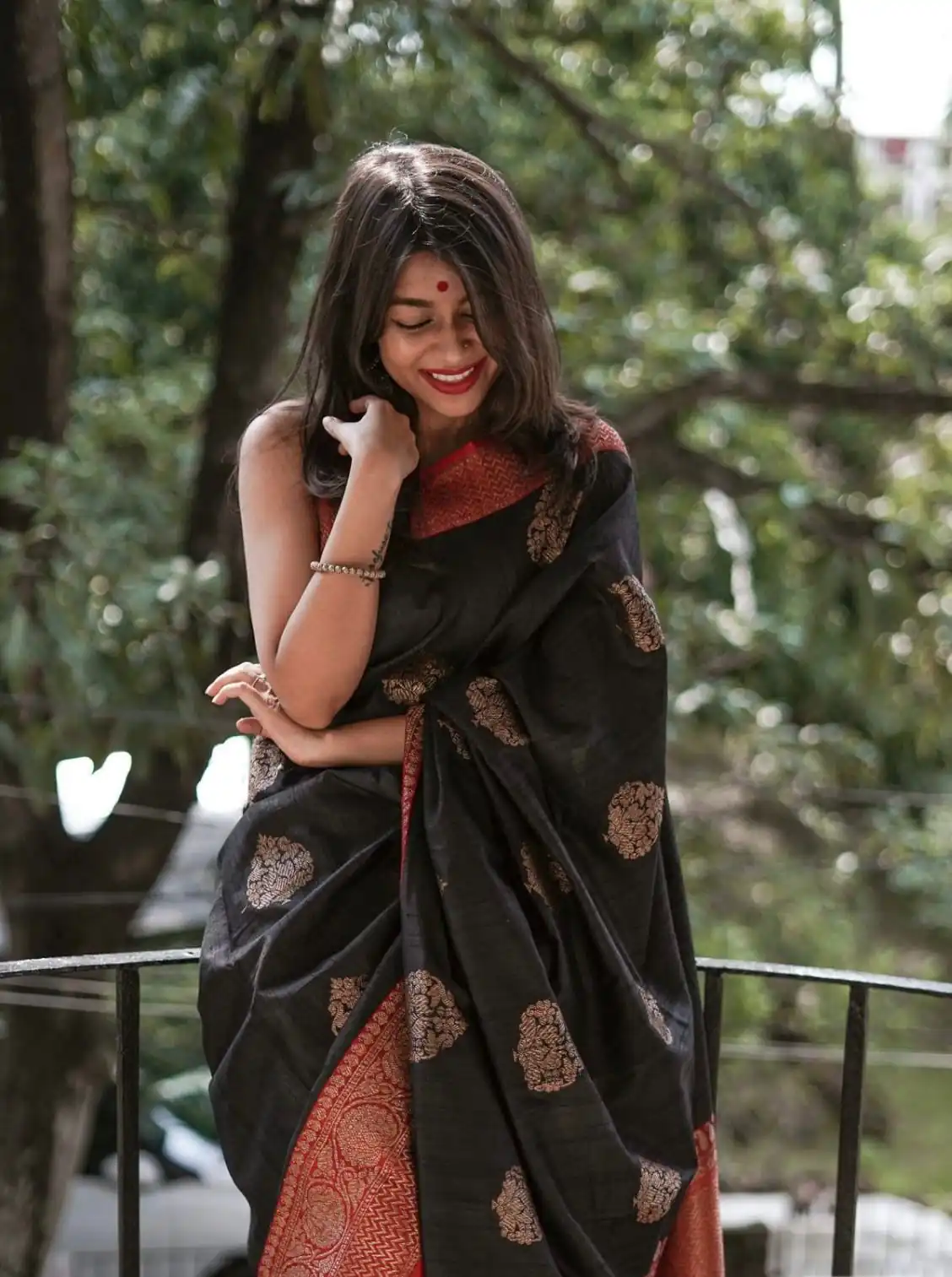 KPR 282 Black Soft Lichi Silk Saree Perfect for Wedding, Party, Reception, Diwali, Ethnic Day – . Affordable Price ₹1449. Delivery 4-6 Working Days. | Bollywood Sarees, Creative Sarees, Designer Sarees, Embroidered Sarees, Ethnic Saree, Modern Digital sarees, Party Wear Sarees, Sarees