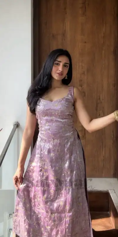 ST 1166 Lavender Zimmy Silk Salwar Suit Perfect for Wedding, Party, Karwa Chauth, Haldi, Eid – . Special Price ₹2149. Delivery 4-6 Working Days. Shop no | Jump Suits, Straight Suits, Casual Suits, Creative suits, Designer Suits, Palazzo Suits, Party Wear Suits, Patiala Suits, Salwar suit