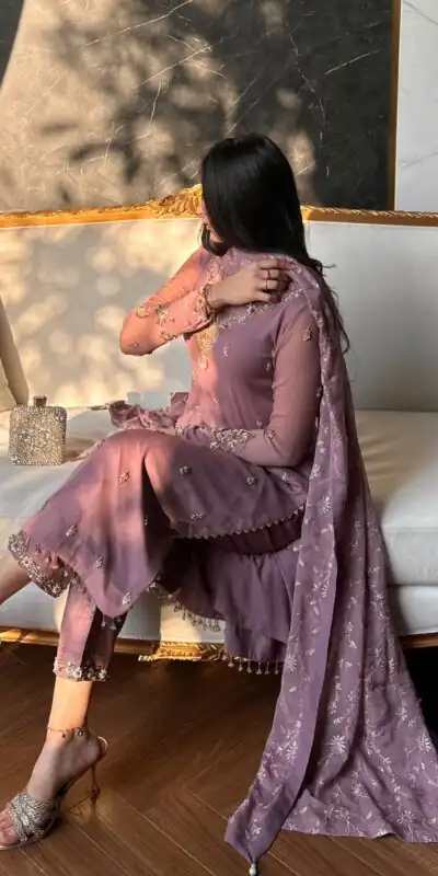 SRK 5328 Onion Color Dual Tone Star Georgette Salwar Suit with Embroidery Work. Affordable Price ₹1949. Delivery 4-6 Working Days. Shop now. | Jump Suits, Straight Suits, Casual Suits, Creative suits, Designer Suits, Palazzo Suits, Party Wear Suits, Patiala Suits, Salwar suit